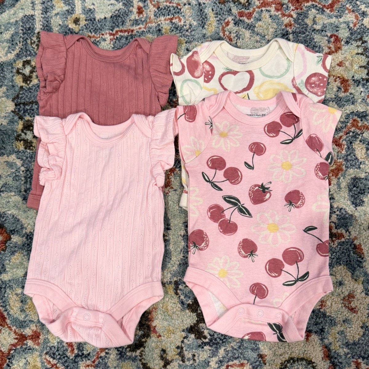 Member's Mark Bodysuit 4pk Girls NB Pink Fruit Ruffle Organic Cotton EUC0