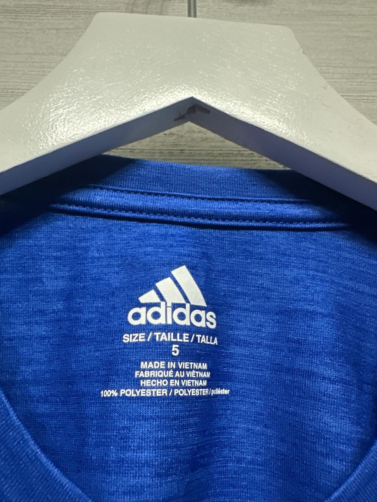 Adidas Graphic T-Shirt Boys Size 5 Blue Aeroready Performance EUC1