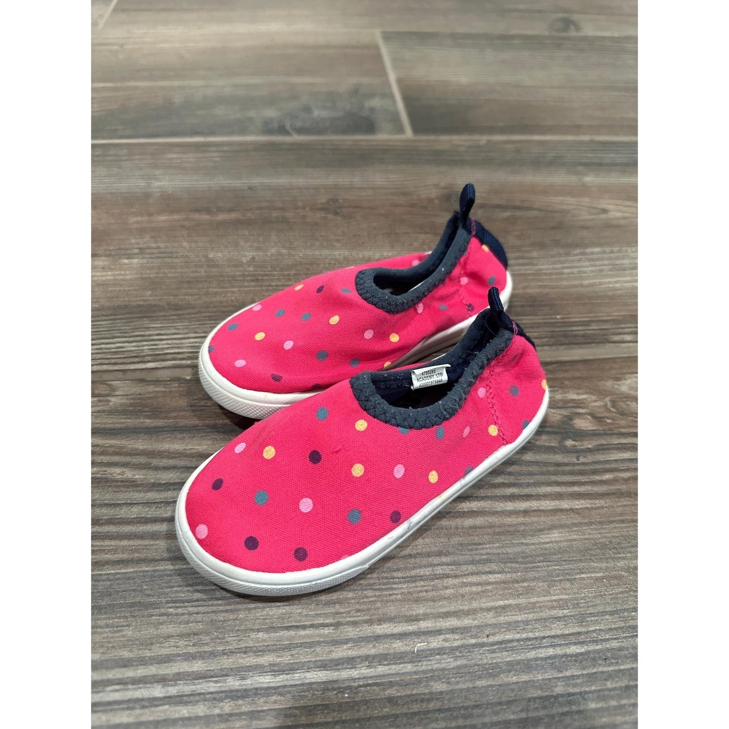 Academy Water Shoes Toddler 7 Pink Polka Dot Slip On1