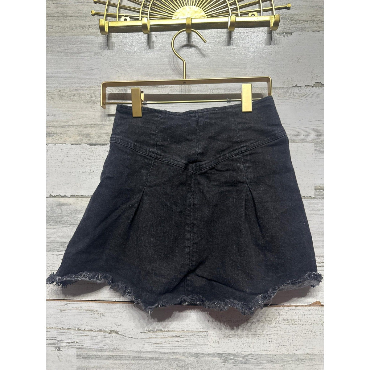 GB Denim Skirt Girls Size 8 Black Pleated Raw Hem2