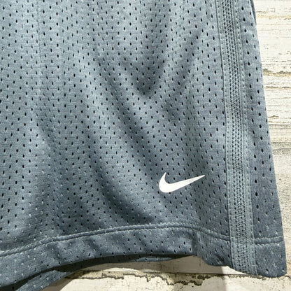 Nike Dri-FIT Mesh Shorts Boys Large Gray 100% Polyester Athletic NWT1