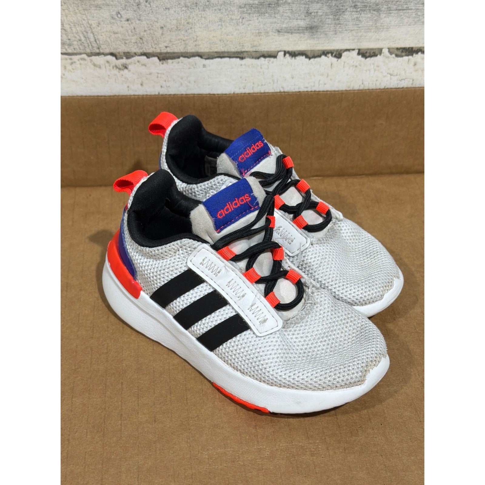 Adidas Racer TR21 Toddler Boys Size 8K Grey Black Red Athletic Sneakers0