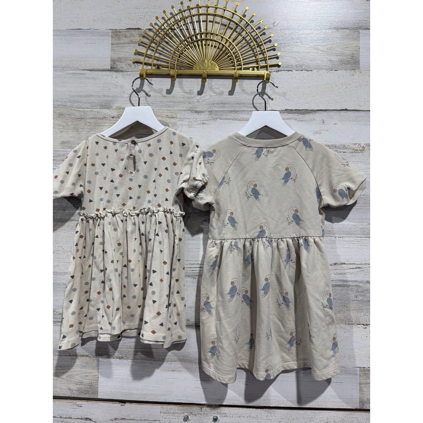 Quincy Mae Rylee + Cru Tunic Dress Bundle Girls 4-5 Neutral Geometric Parrot3