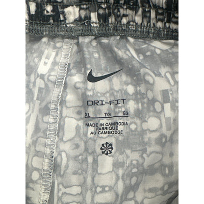 Nike Shorts Kids XL Black White Good Dri-FIT Abstract Print Athletic Basketball1