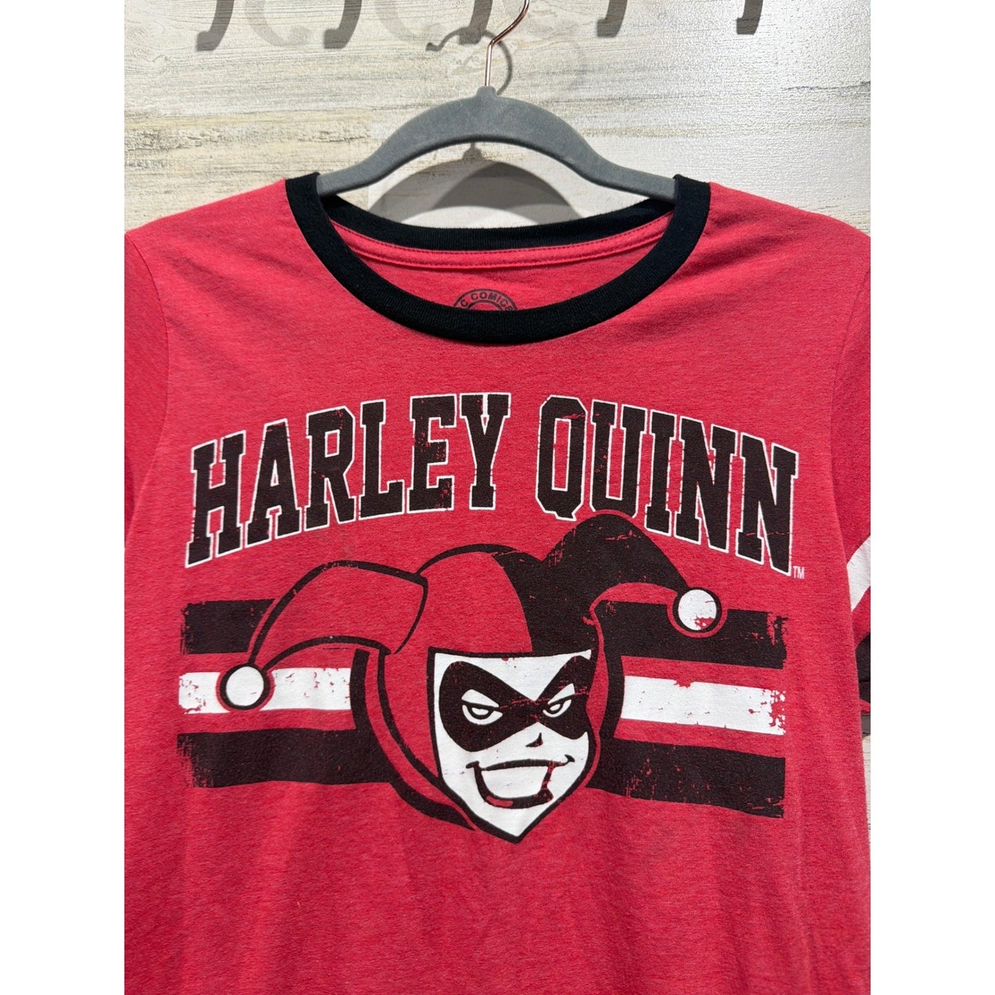 DC Comics Harley Quinn T-Shirt Girls XL Red Ringer Varsity Stripe Graphic EUC1