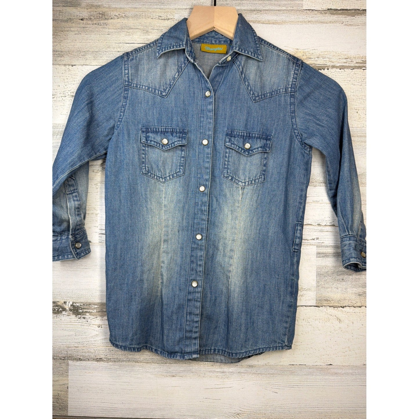 Wrangler Western Denim Shirt Women XS Blue Pearl Snap Cowgirl EUC0