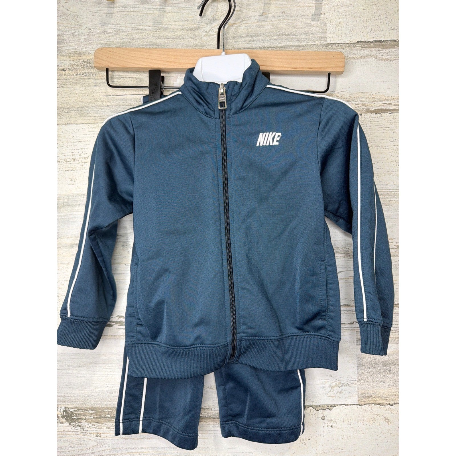 Nike Tracksuit Set Boys 24M Navy Blue Piping Athletic Sportswear3