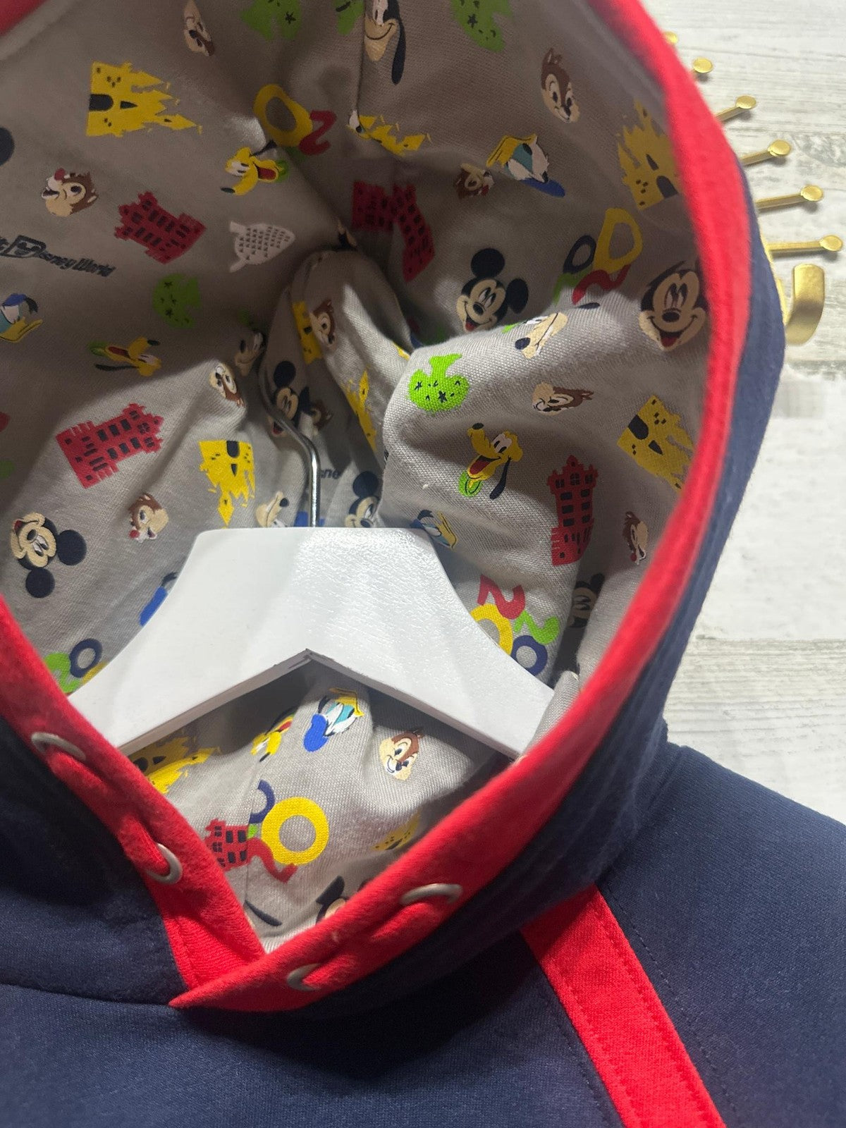 Disney Parks Hoodie Kids Size 7/8 Navy Pluto Houndsight Is 20/20 NWT6