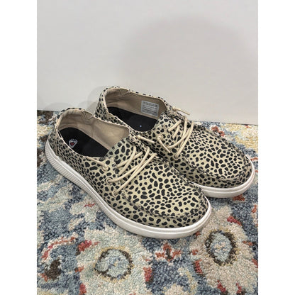 Skechers Bobs Skipper Shoes Women 7.5 Tan Leopard Print Canvas Slip On0