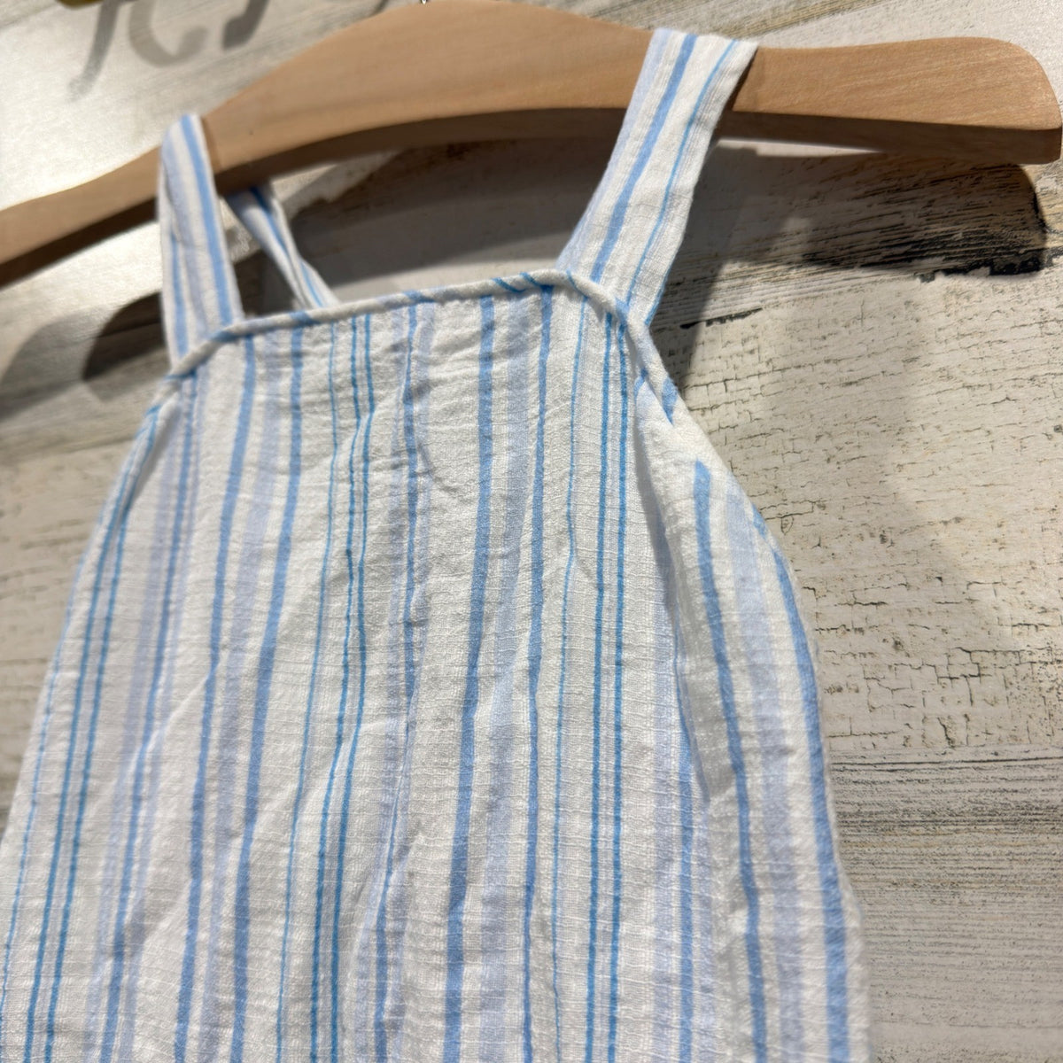 James & Lottie Seersucker Sunsuit Romper Baby 12M Blue White Striped Classic EUC1