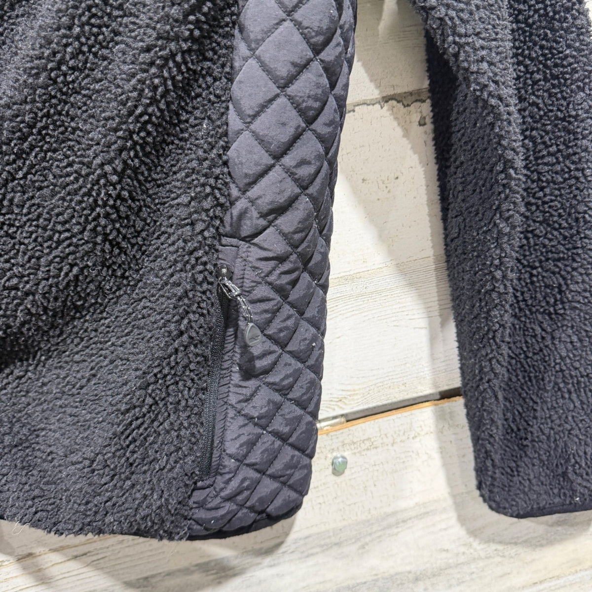 Vineyard Vines Sherpa Fleece Jacket Women Large Black Quilted Mixed Media GUC*3
