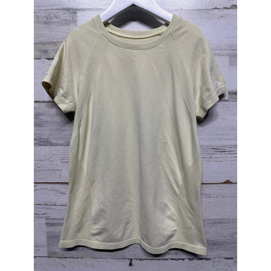 Girls Size 8 Pale Yellow Seamless Athletic Top EUC0