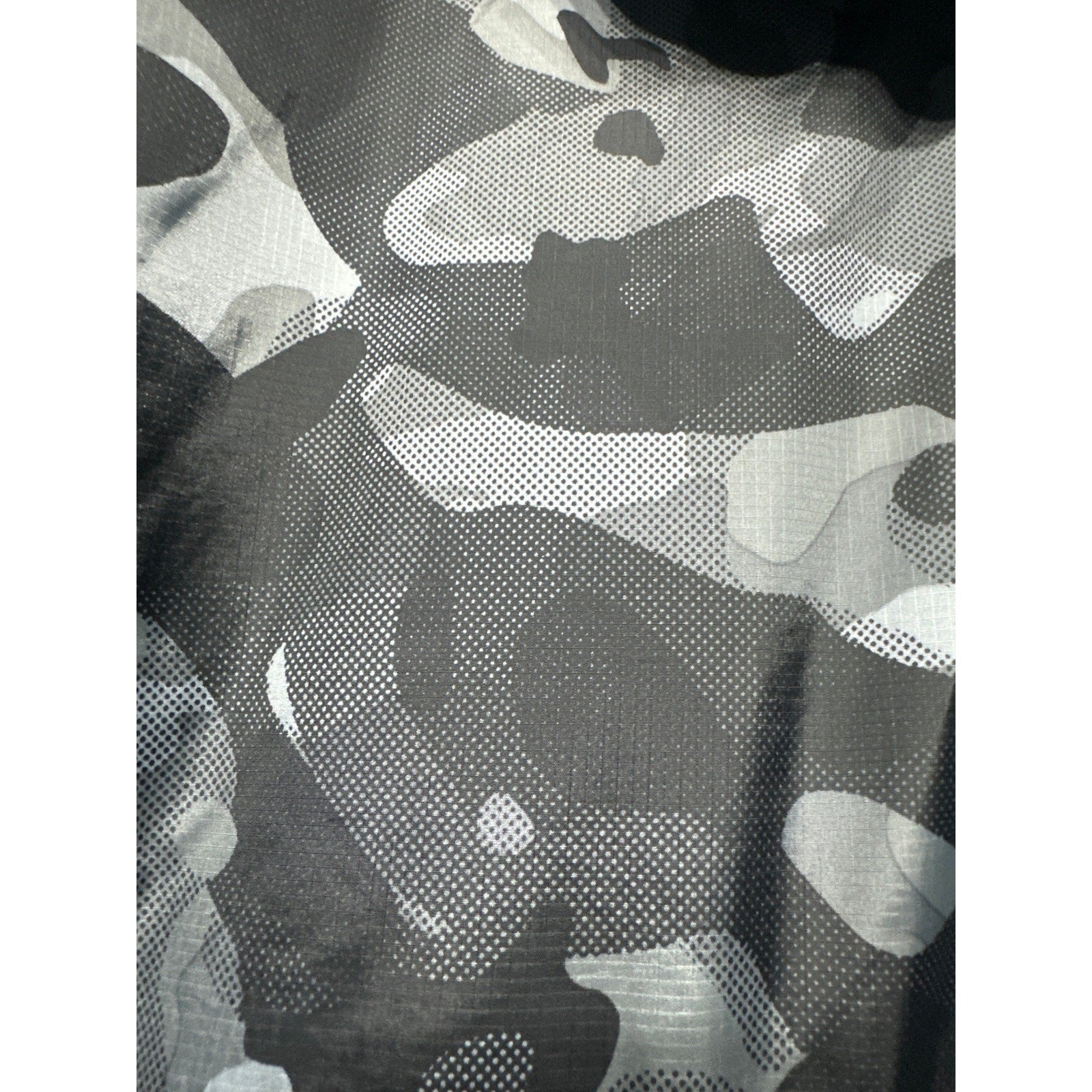 Nike Hooded Jacket Boys 4T Black Gray Camo Fleece Lined Full Zip Sporty EUC4