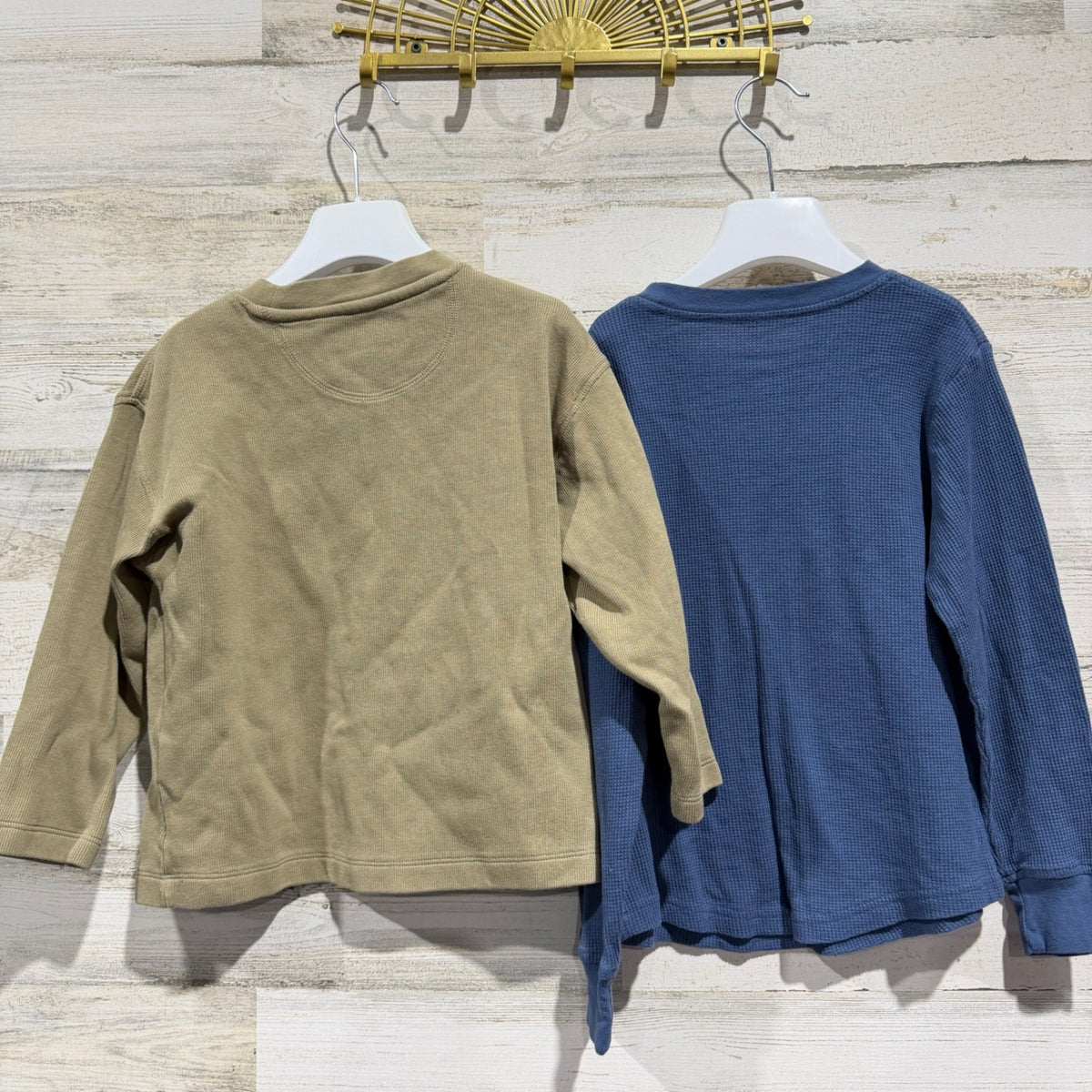 Zara & Hybrid Shirt Bundle Boys 6/7 Blue Green Jurassic Park Fall Winter EUC5