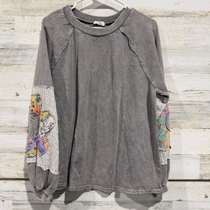 J. HER Sweatshirt Women Small Gray Floral Patchwork Crochet Boho EUC0