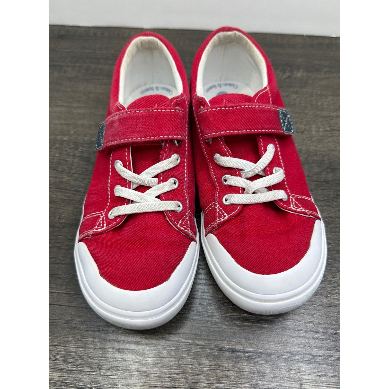 FootMates Canvas Sneakers Boys Size 1 Red Hook Loop Strap Classic2
