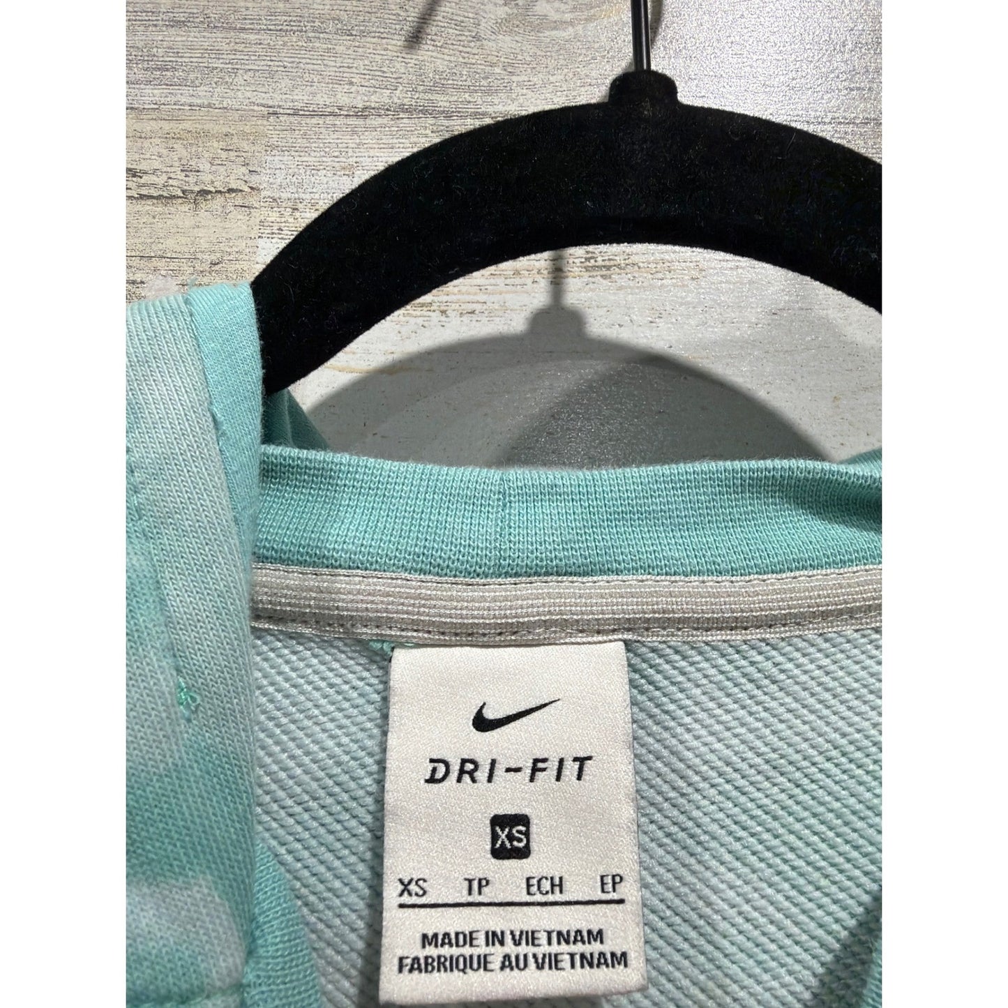 Nike Fly Hoodie Women XS Teal Tie Dye Standard Issue Dri-FIT Pullover EUC3