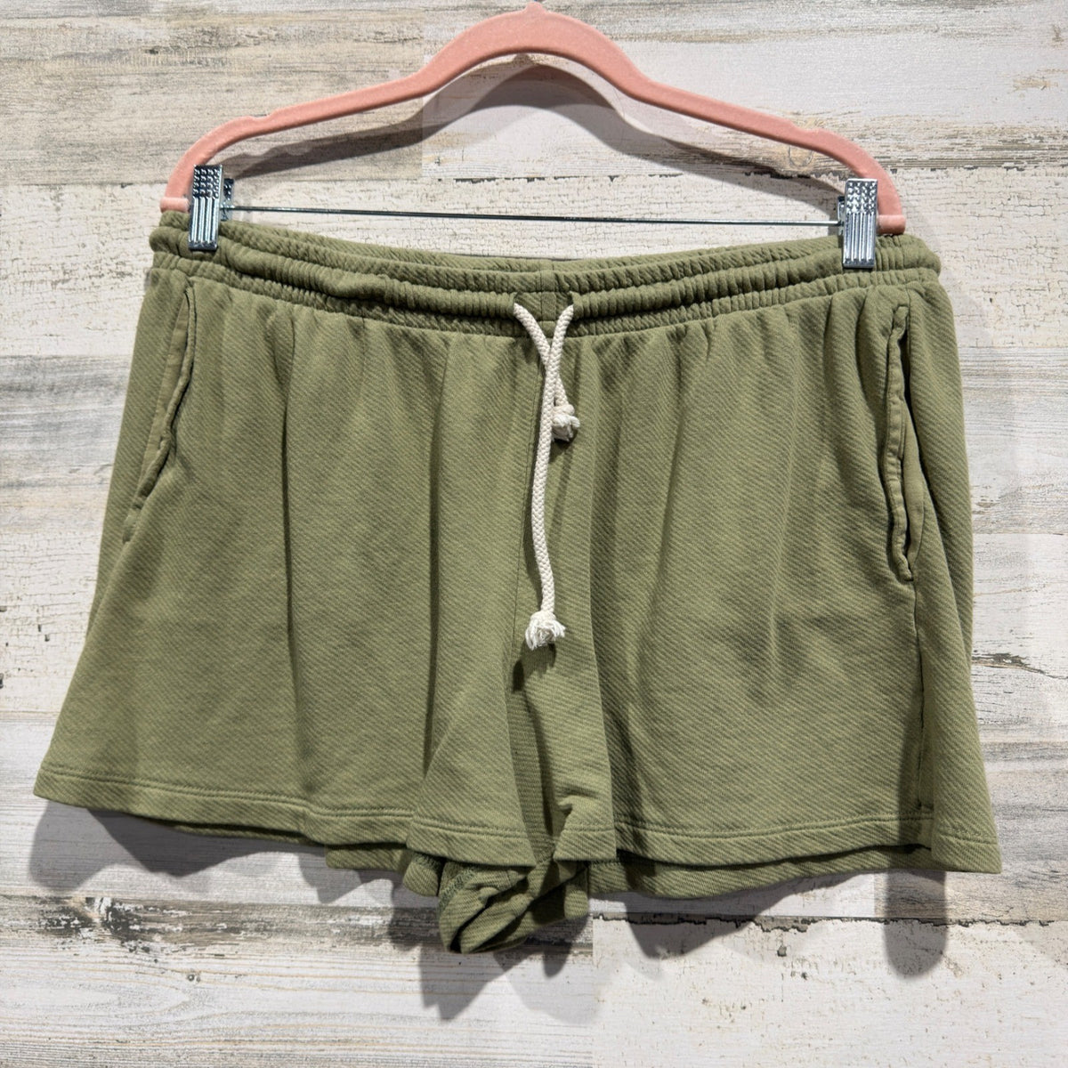 Universal Thread Textured Knit Shorts Women Large Green Cotton Modal Casual EUC0