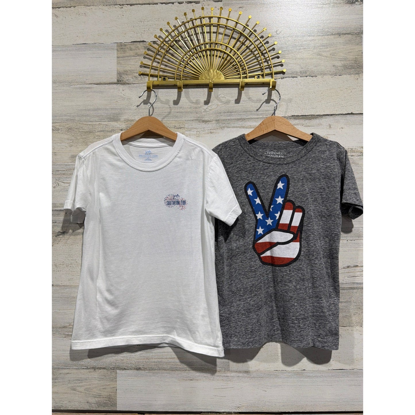 Southern Tide Crewcuts T-Shirt Bundle Boys 6-7 White Gray Patriotic Preppy EUC0