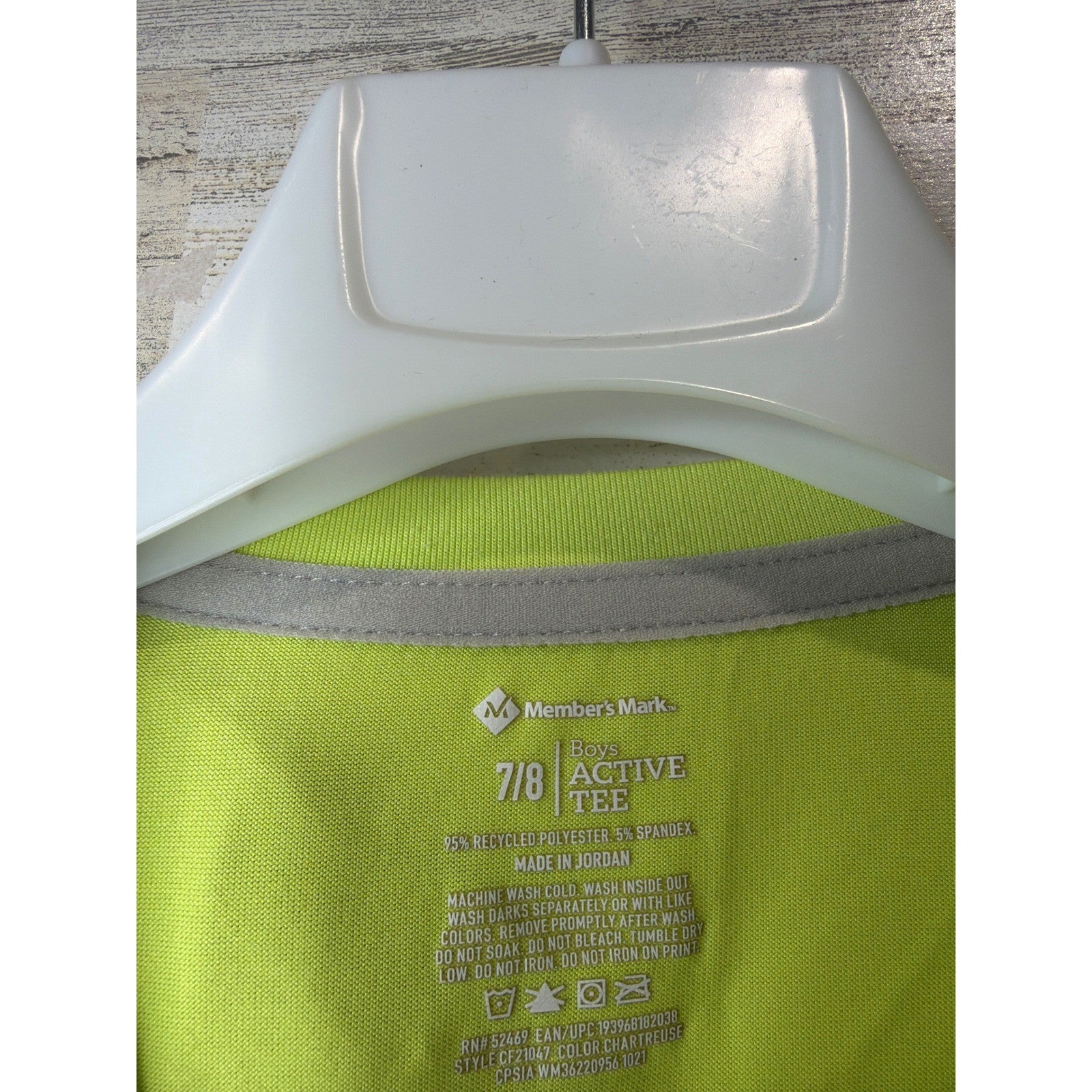 Gap Member's Mark T-Shirt Bundle Boys 7/8 M Gray Lime Sports Legend EUC4