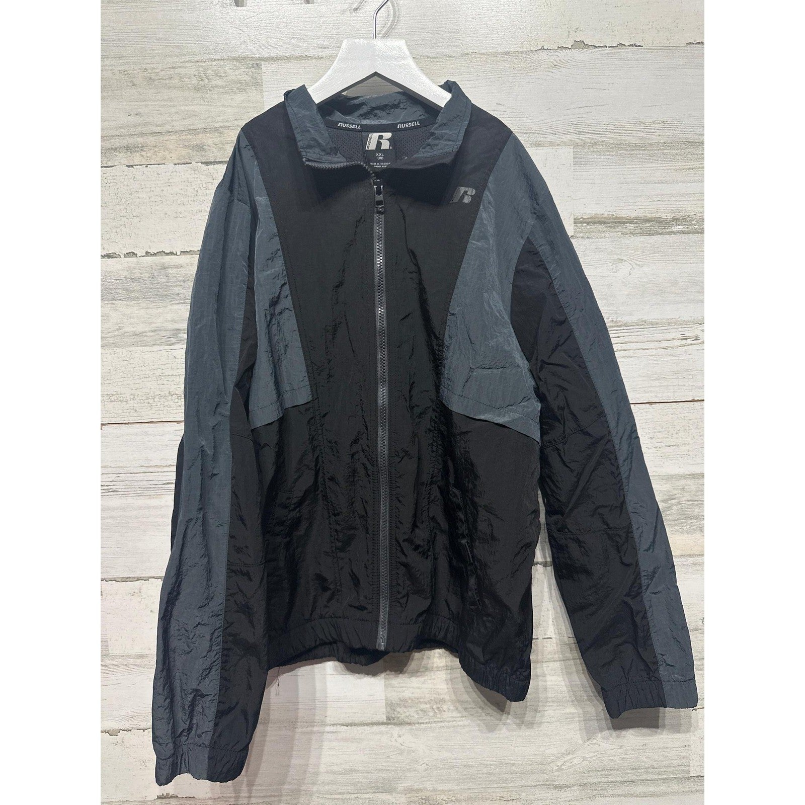 Russell Windbreaker Boys XXL 18 Black Charcoal Colorblock Athletic EUC0
