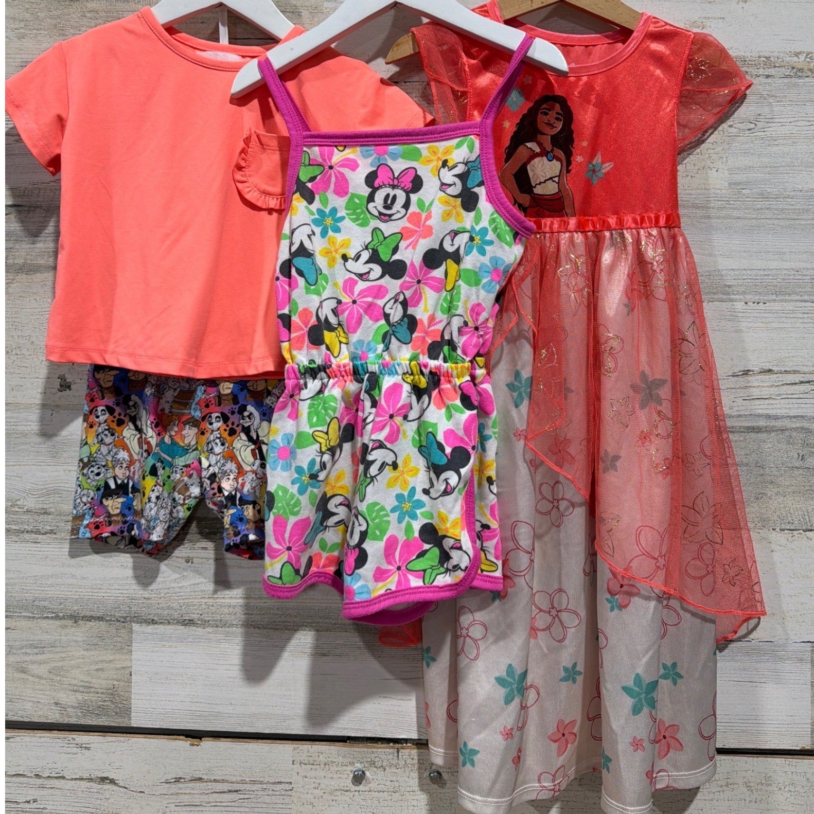 Disney Outfit Bundle Girls 3T 4T Pink Red Moana Minnie Mouse Playwear0