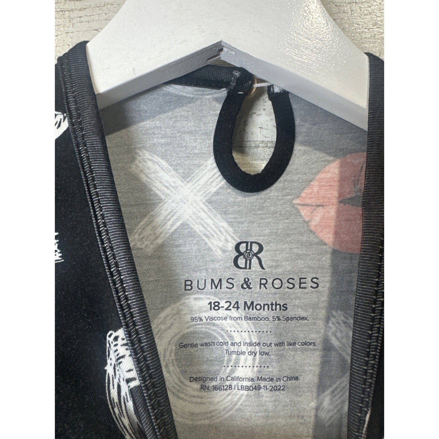 Bums and Roses Dress Bodysuit Kids 18-24M Black XOXO Lips GUC2