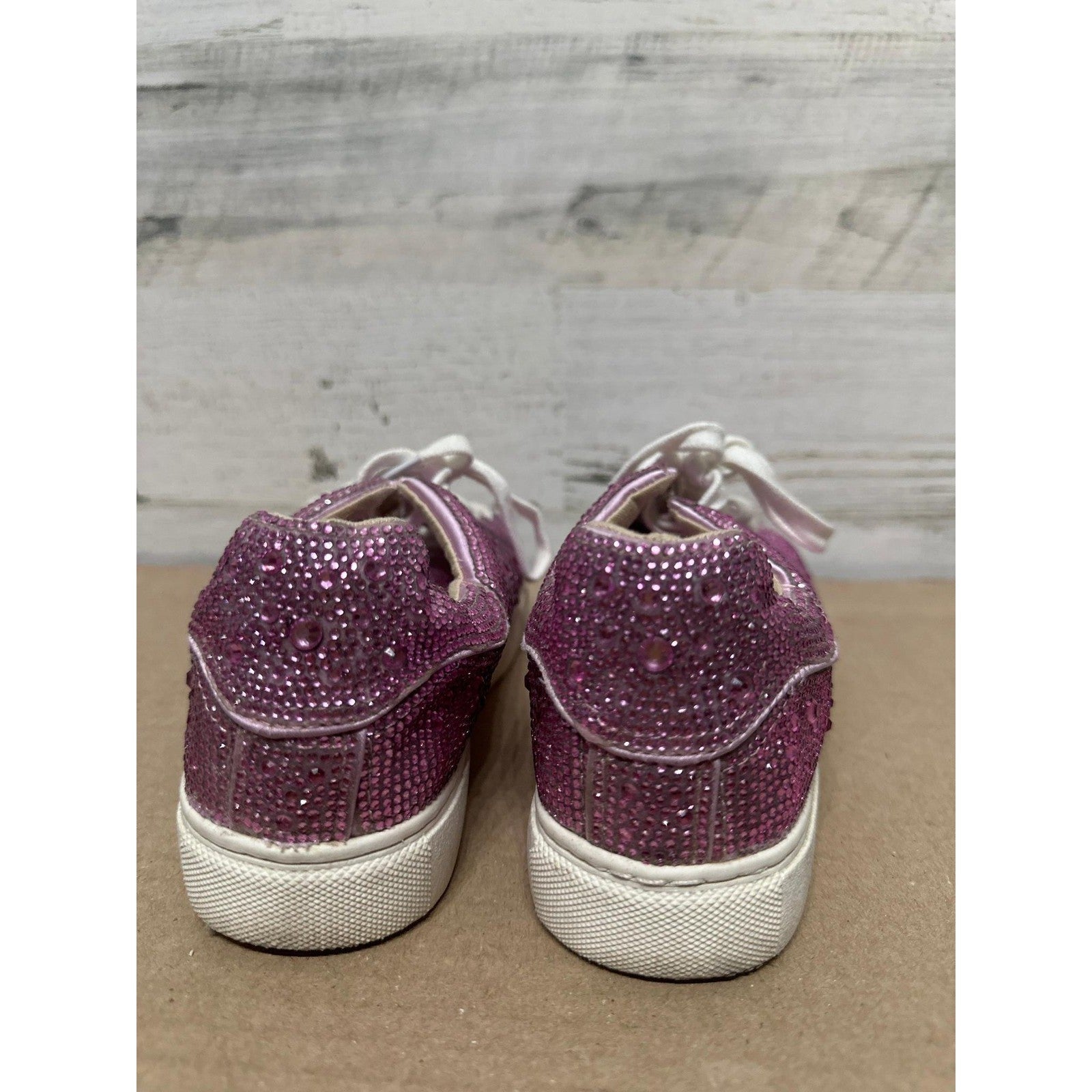 Steve Madden Rhinestone Sneakers Girls Youth 3 Pink Bling Low Top Shoes3
