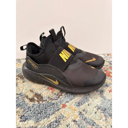 Nike WearAllDay Sneaker Boys Fit like Size 12 Black Gold Slip On Athletic GUC*0