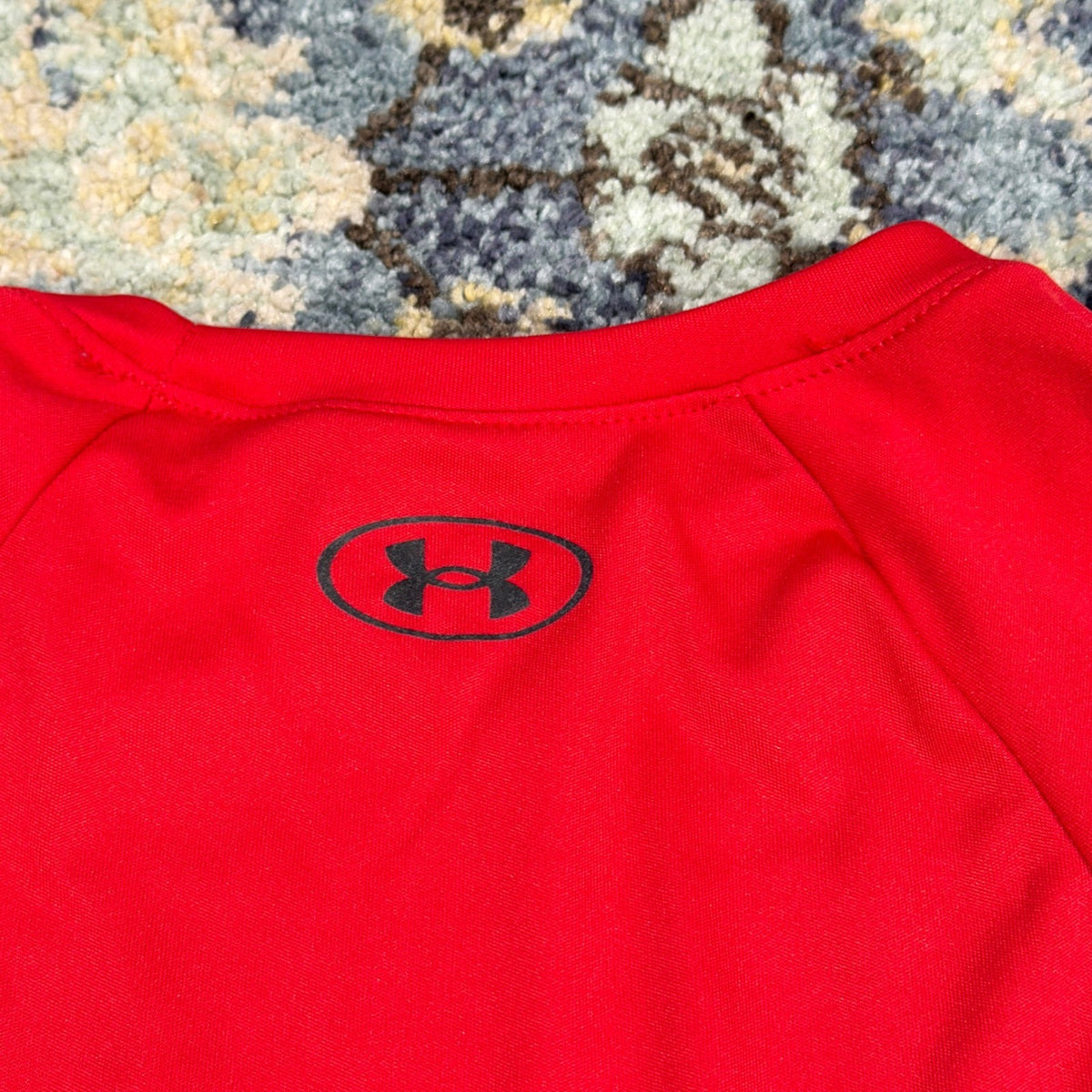 Under Armour Long Sleeve Shirt Boys YSM Red Graphic Tech Tee Sport EUC4