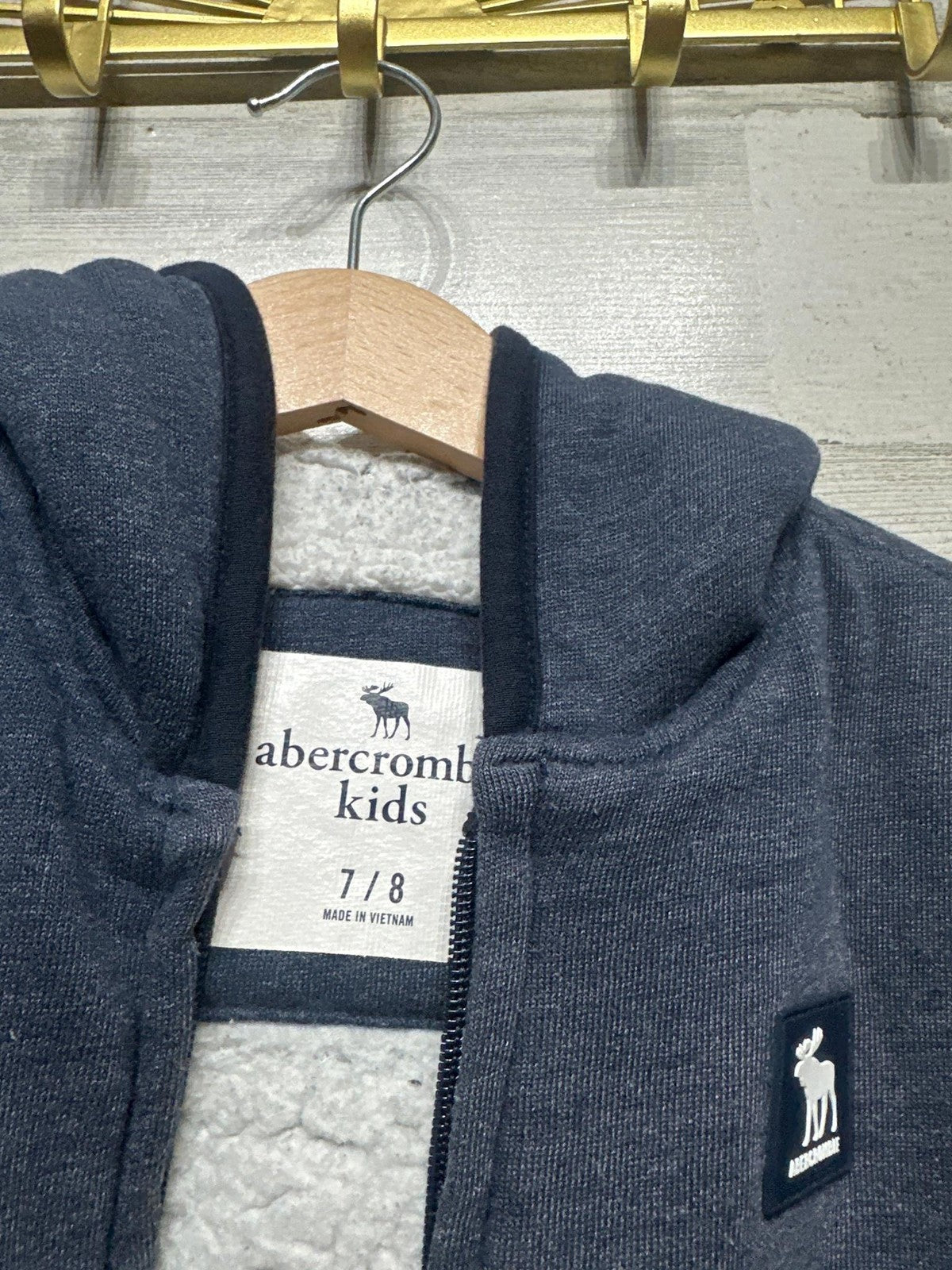 Abercrombie Kids Hoodie Kids 7/8 Navy Sherpa Lined Full Zip1