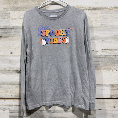 Kindness & Confetti Spooky Vibes Tee Women M Gray Ghost Graphic Retro EUC0