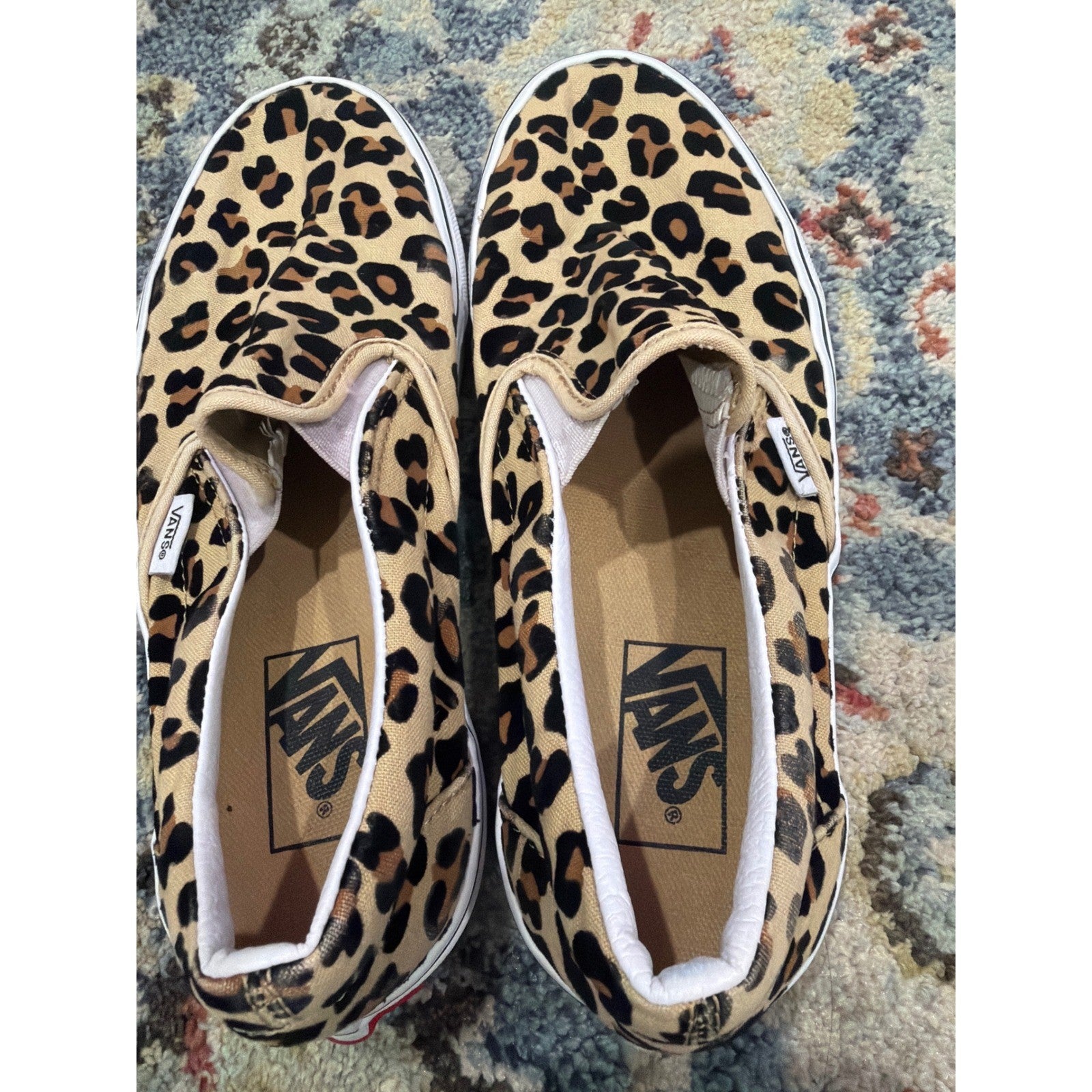 Vans Slip On Shoes Women Size 9 Leopard Print Canvas Skater Streetwear EUC6