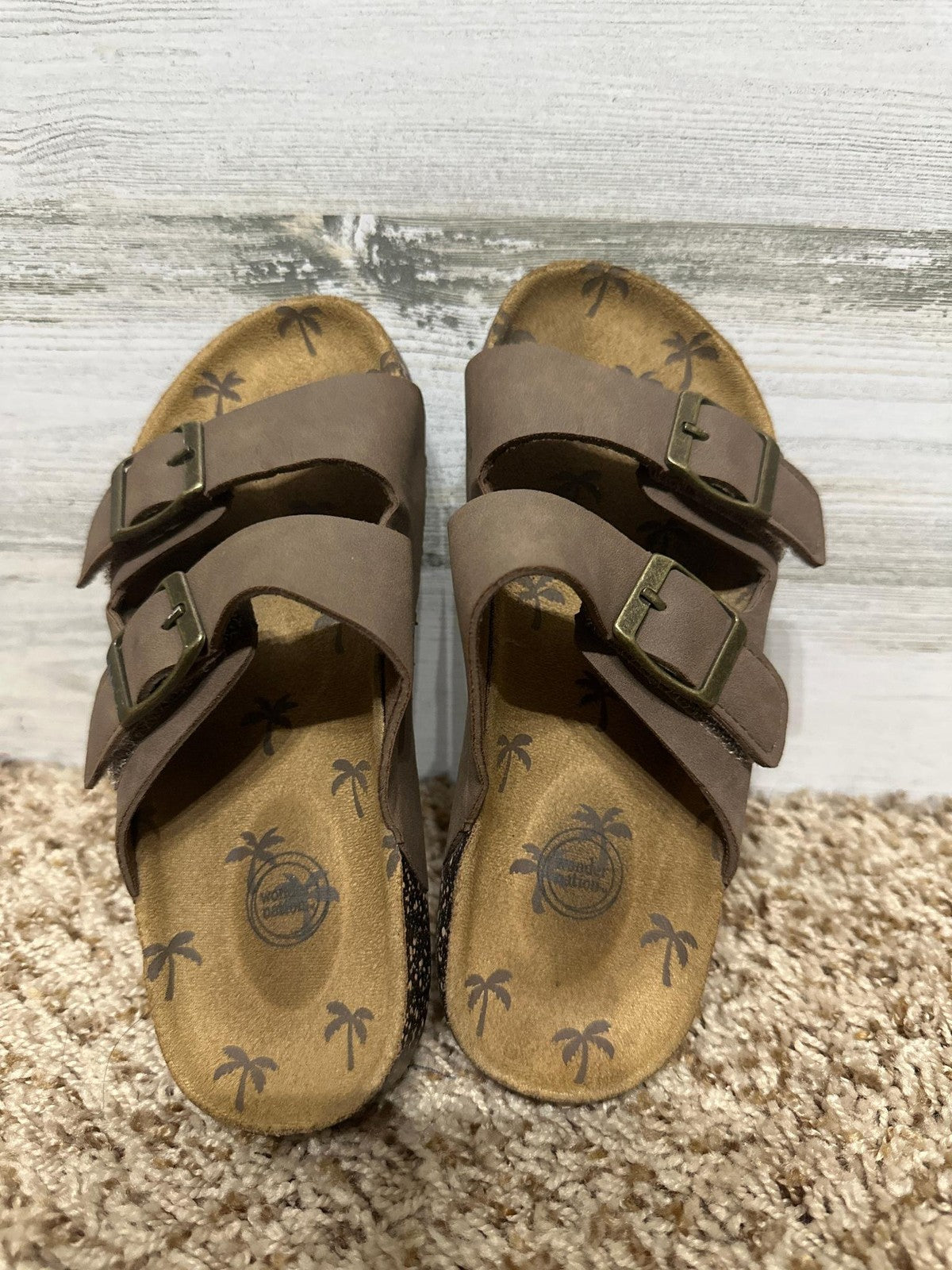 Brown Double Buckle Sandals Kids Youth 1 Brown Slides EUC3