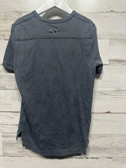 Under Armour Project Rock T-Shirt Boys Small Gray Brahma Bull Graphic GUC3