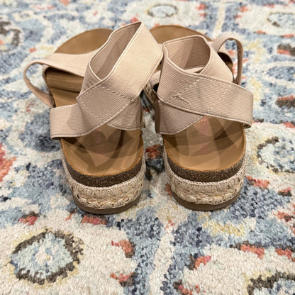 Steve Madden Bandi Sandals Girls 3 Tan Elastic Espadrille Platform4