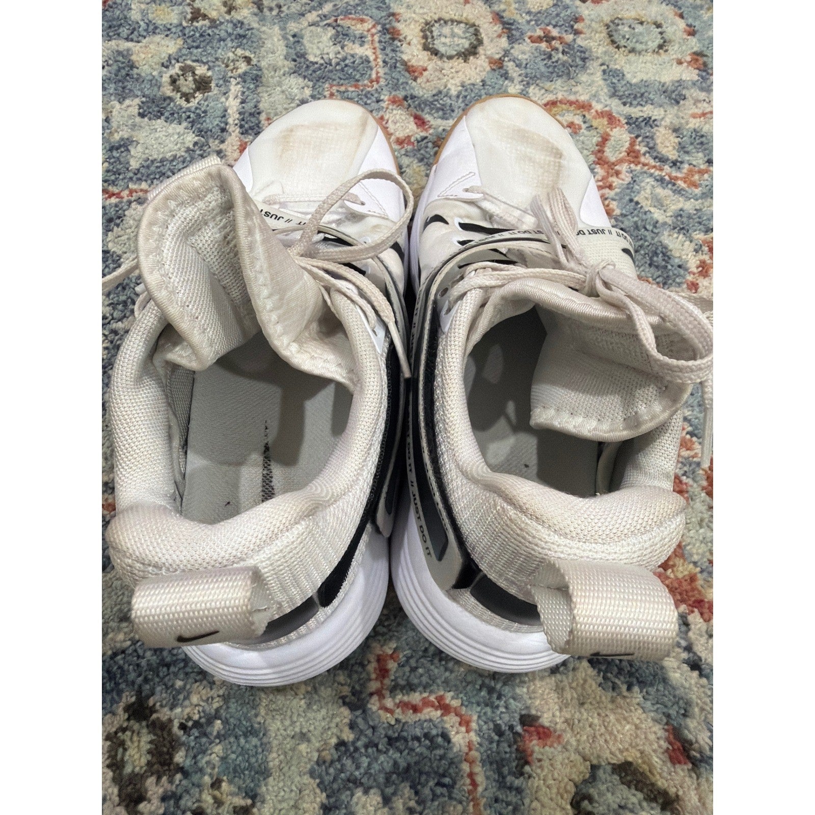 Nike React Hyperset Volleyball Shoes Women 7.5 White Black Gum Athletic6