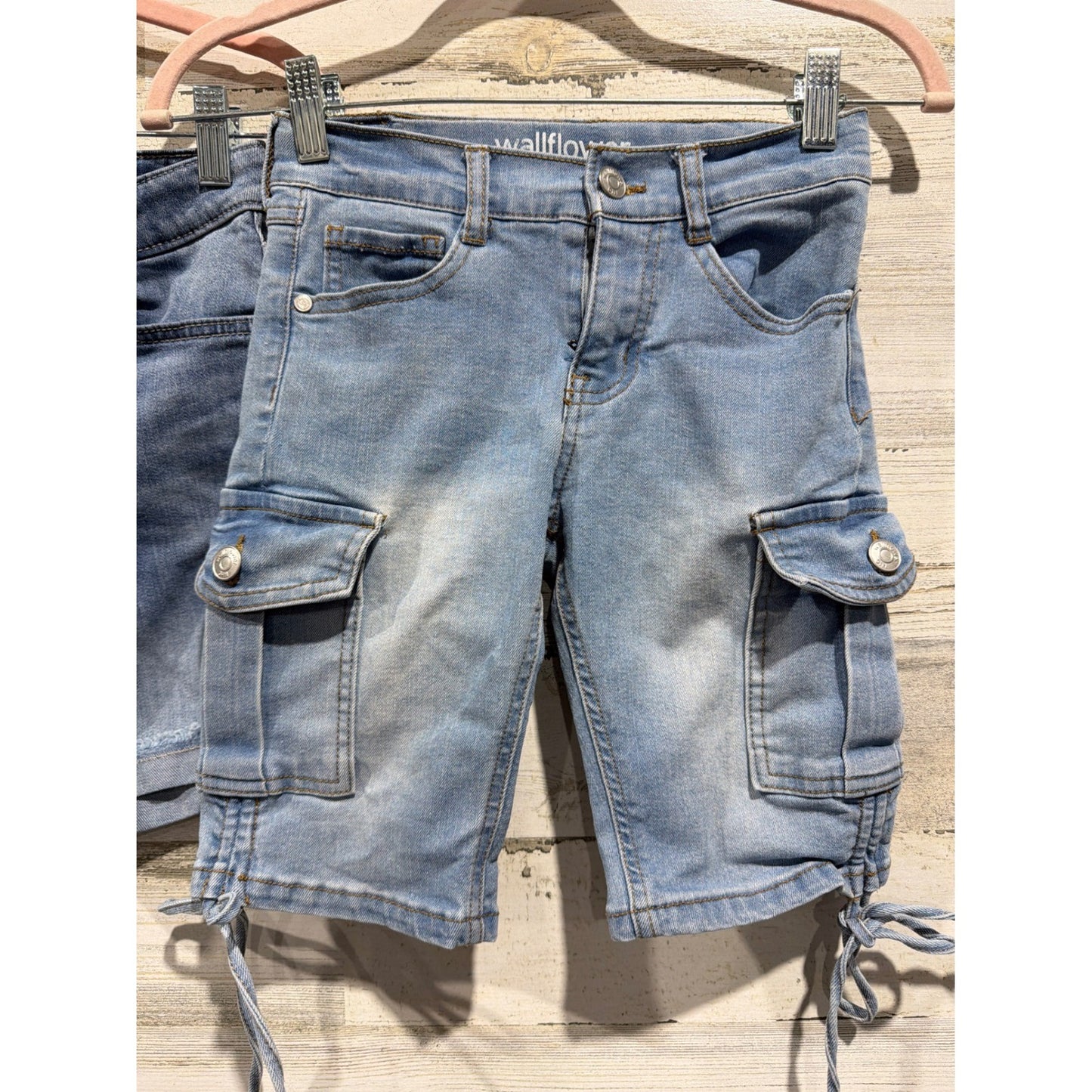 Cat & Jack Wallflower Shorts Girls 10/12 Blue Denim Cargo Stretch Bundle EUC4