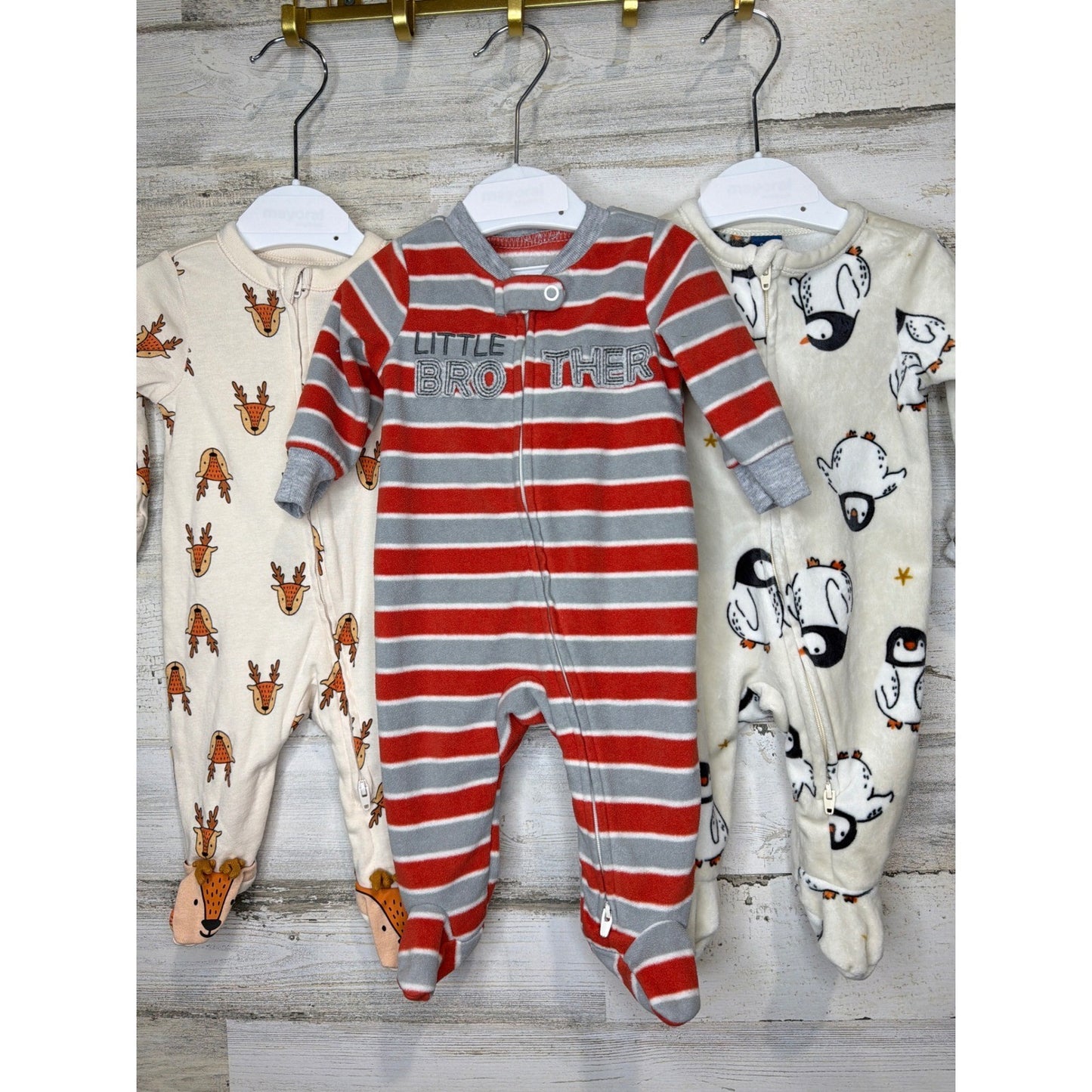 Old Navy Child of Mine Sleepers Boys 0-3M Multi Reindeer Penguin Brother EUC0