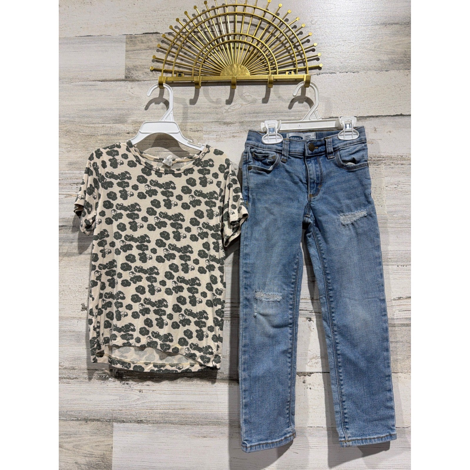 Kate Quinn Old Navy Outfit 5T Blue Tan Bamboo Distressed Skinny EUC0