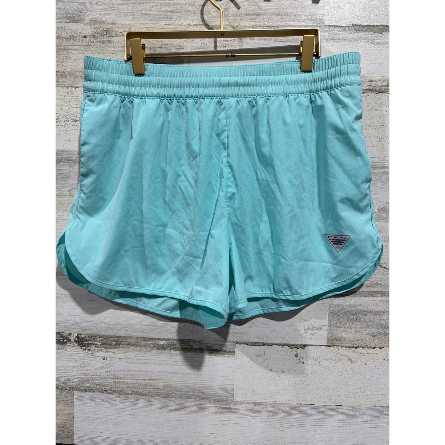 Columbia PFG Shorts Womens Large Aqua Blue Performance Fishing Gear EUC0
