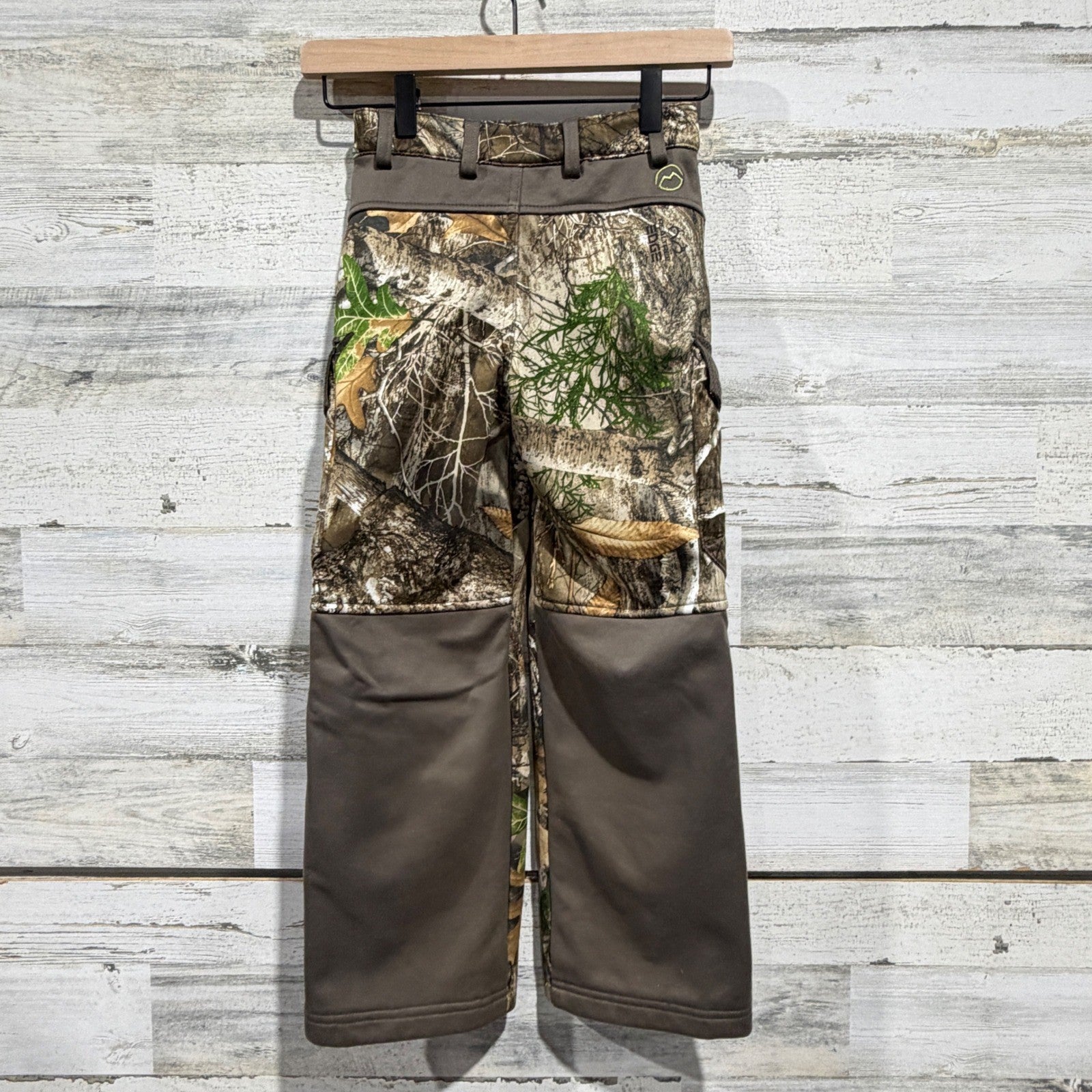 Magellan Waterproof Pants Boys XS Camo Realtree Edge Cargo Hunting Outdoors EUC4