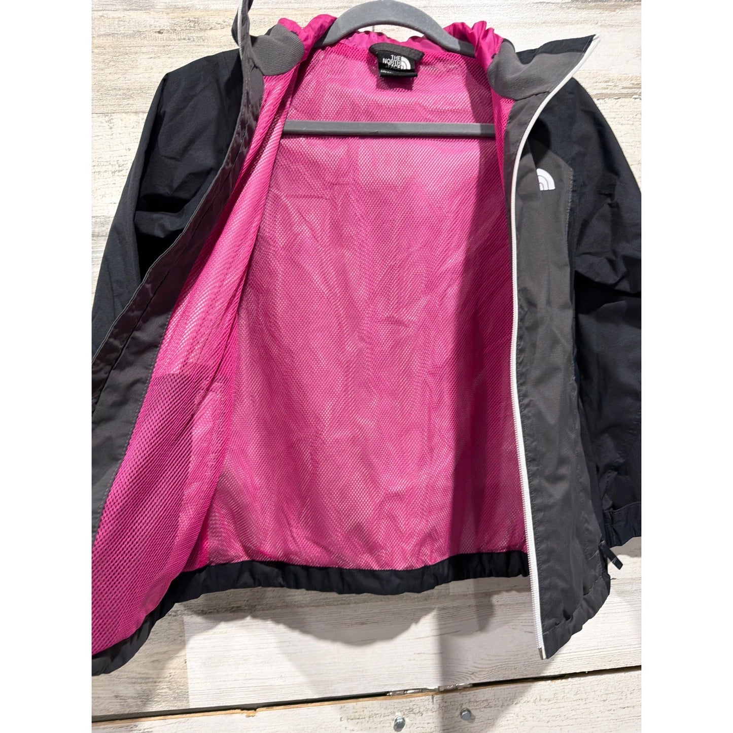 The North Face DryVent Jacket Girls S 7/8 Black Grey Hooded Gorpcore GUC3