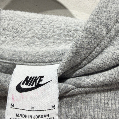 Nike Hoodie Boys Medium (Fits 6/7) Grey Embroidered Logo Fleece Sportswear EUC2