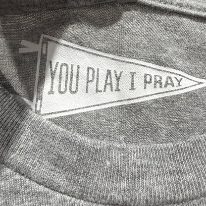 You Play I Pray Cardinals Volleyball T-Shirt Women Medium Gray Tri-Blend Flawed*2