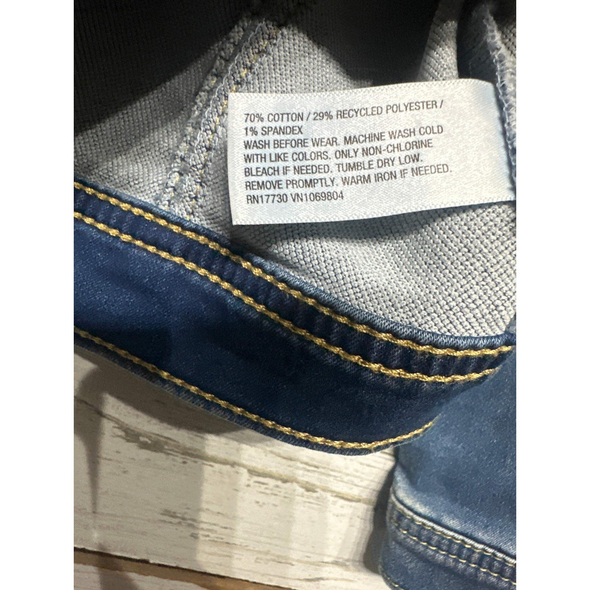 Cat & Jack Denim Jacket 18M Blue Medium Wash Trucker EUC2