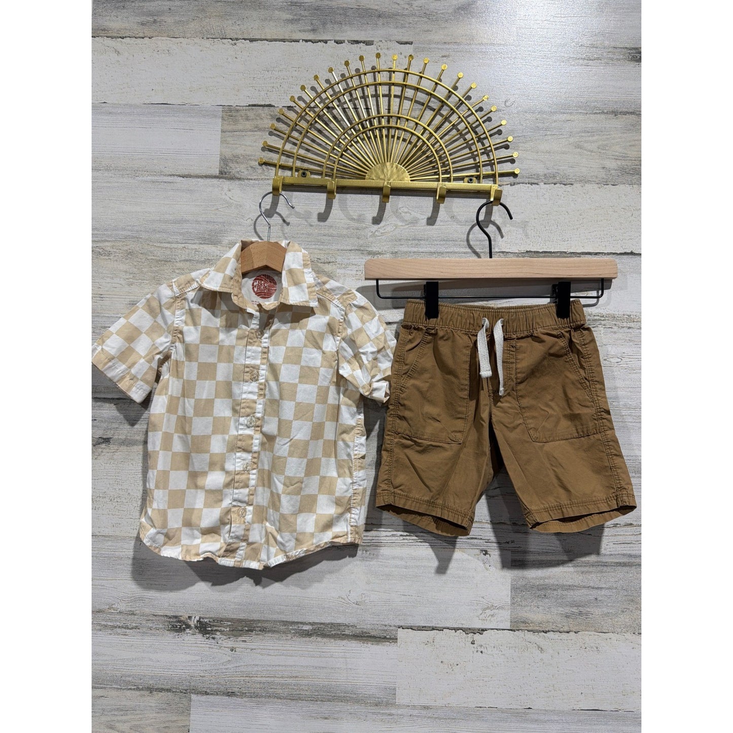 OshKosh Old Navy CC California Bundle Boys 4T Casual Skater EUC4