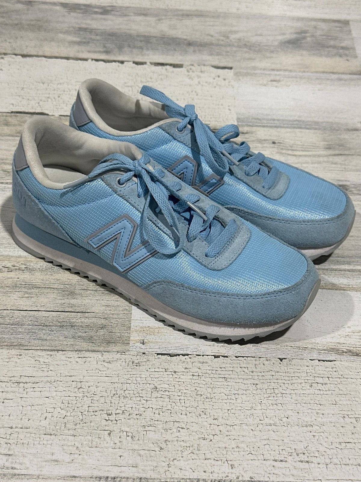 New Balance 501 Sneaker Women 8.5 Blue Suede Mesh Retro Ripple Sole EUC0