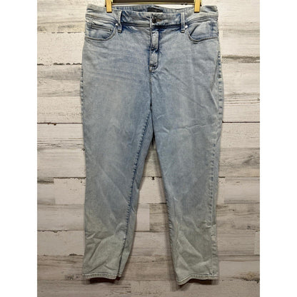 Chico's So Slimming Crop Jeans Women 1.5 Light Wash Blue Stretch Denim EUC0