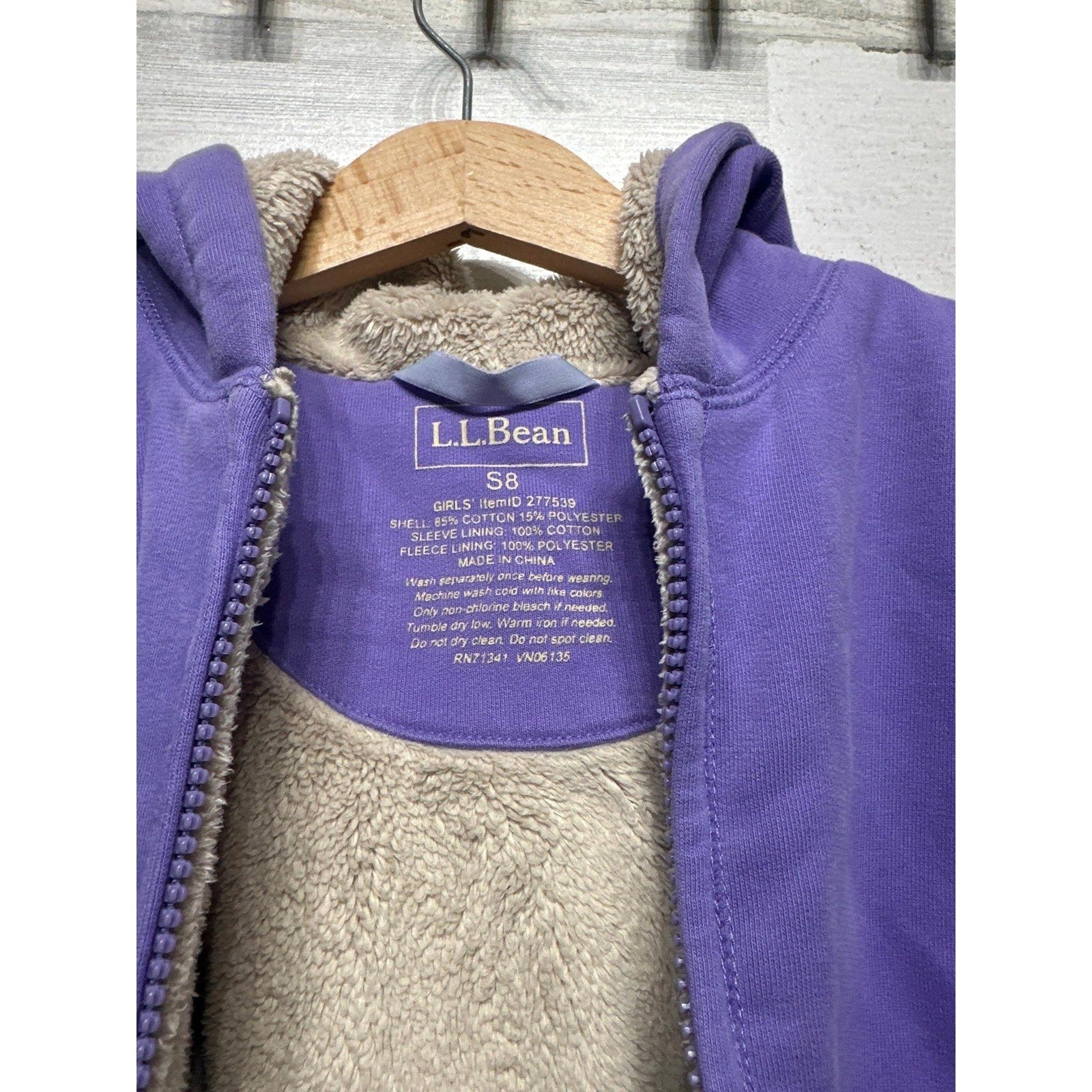 LL Bean Fleece Lined Hoodie Girls 8 Purple Zip Up EUC1